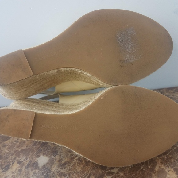 Banana Republic Tan Wedge Espadrille Heels 9.5M - Picture 7 of 7